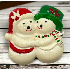 Christmas Snowman Refrigerator Magnet Love Hugs Couple Vintage